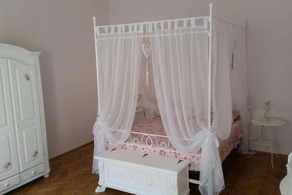 Apartament Panorama *